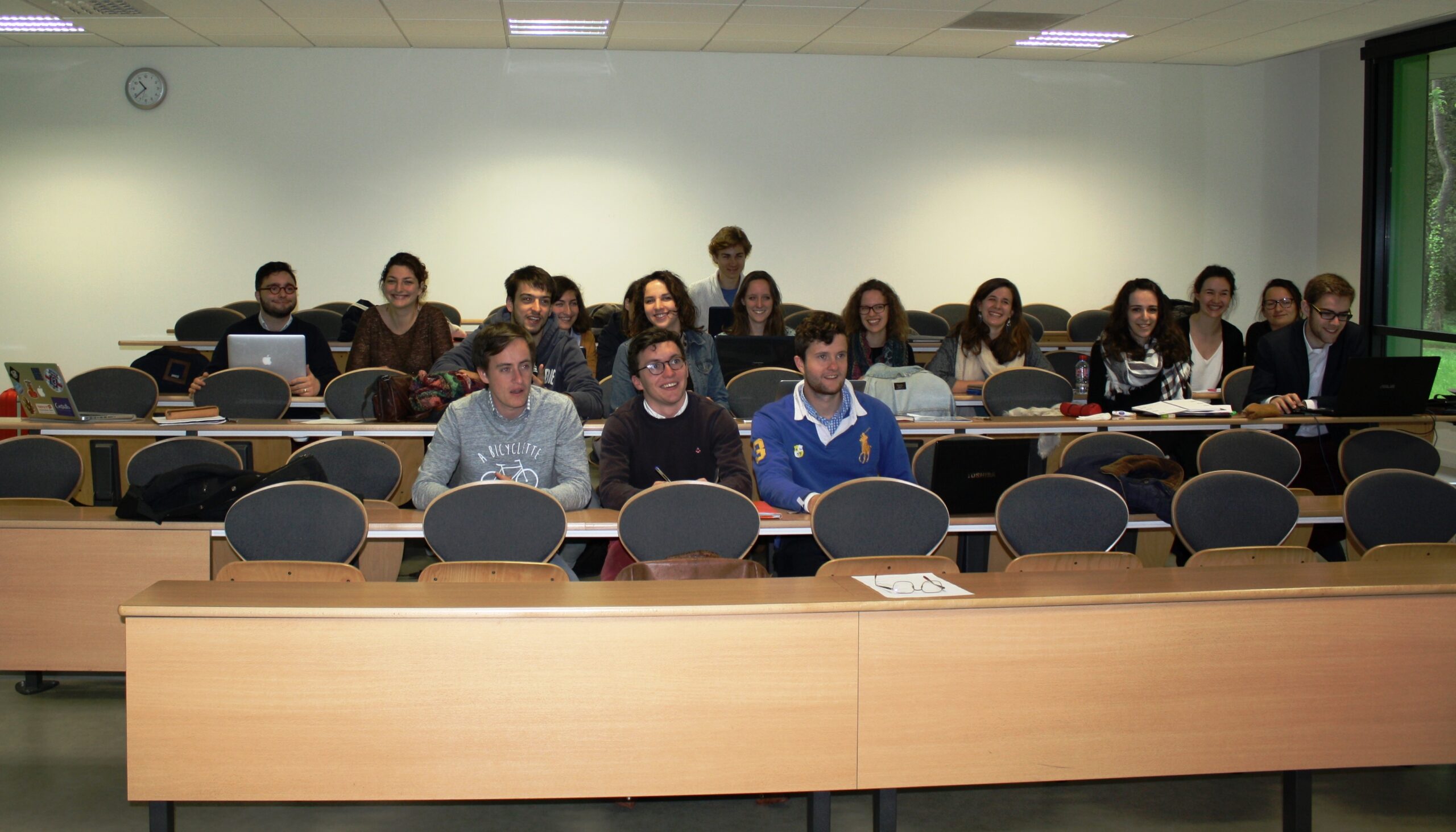 Les étudiants en troisième année à l’Institut Albert le Grand sont de retour à l’Ircom